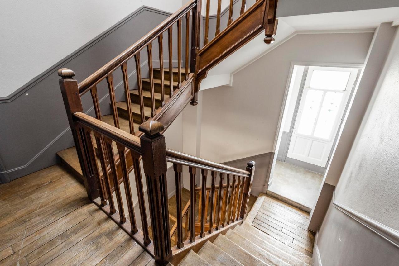 Appartement Cosy A 10 Min A Pieds De La Gare ランス エクステリア 写真